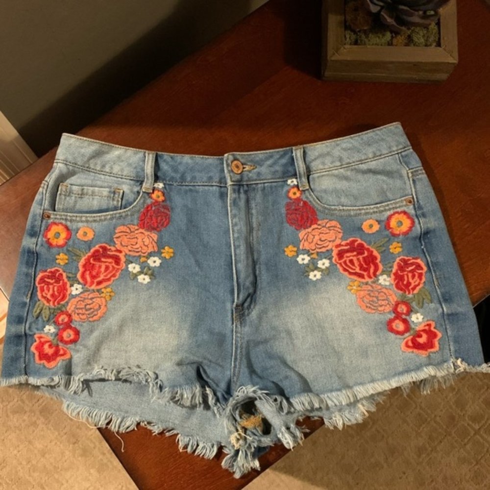Embroidered Festival Shorties